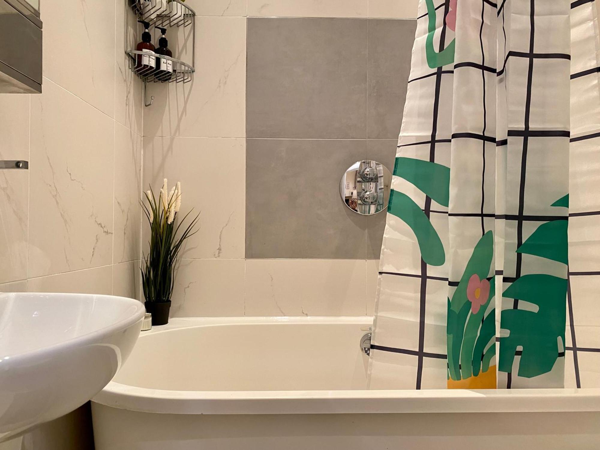 One-bed Flat In The Heart Of London, Bank Payment Required To The Host Up To 12h After You Have Made A Reservation Apartment